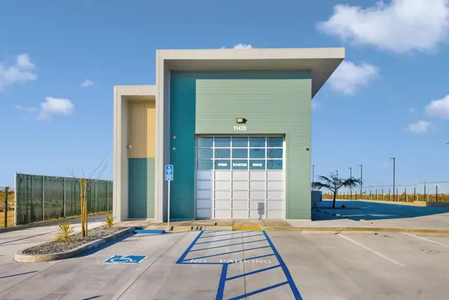Commercial building in Hesperia